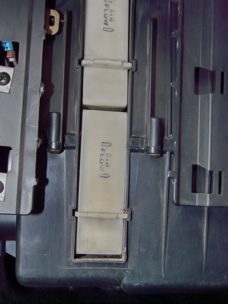 Как поменять салонный фильтр на хонда аскот