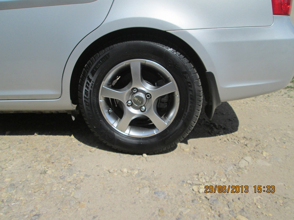 Шины 185 70 14. Hyundai Verna колеса r15 195/65. 185/70 R14 на приоре. Hyundai Verna колеса r15 185/65. Резина 185/70 r14 лето подходят на приору?.