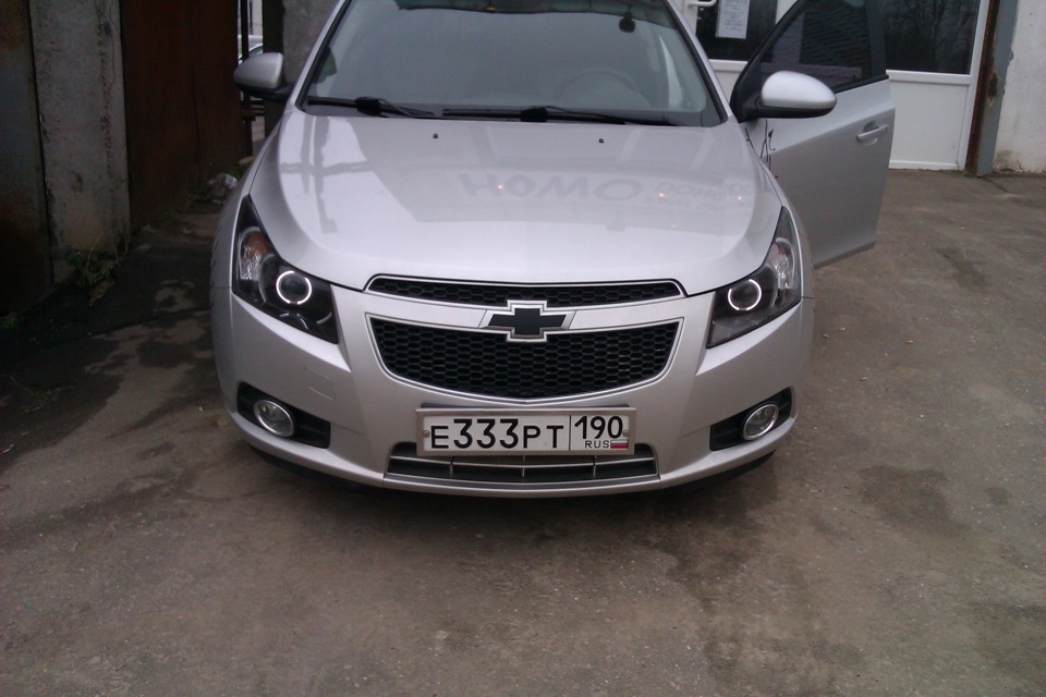 chevrolet cruze ангельские глазки