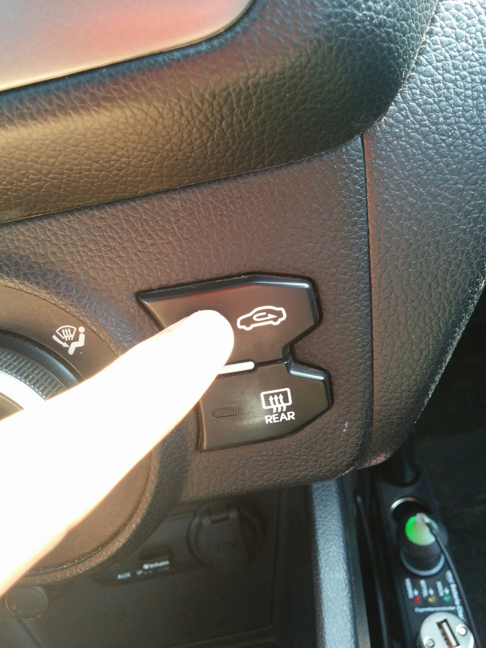 и бысто жамкаем на кнопку! — KIA Rio 5-door (3G)