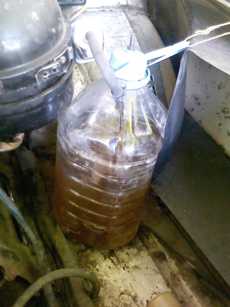 Течь бензобака — ЗАЗ 968, 1,2 л, 1973 года | поломка | DRIVE2