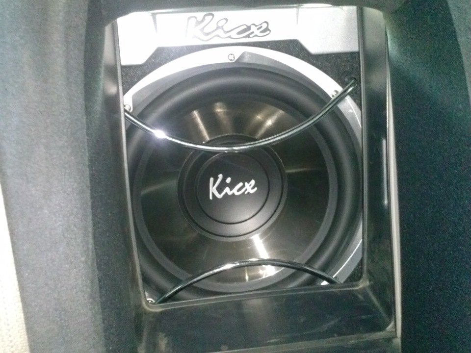 Сабвуфер Kicx ICQ-300BA. — Toyota Verossa, 2 л, 2001 года | автозвук ...