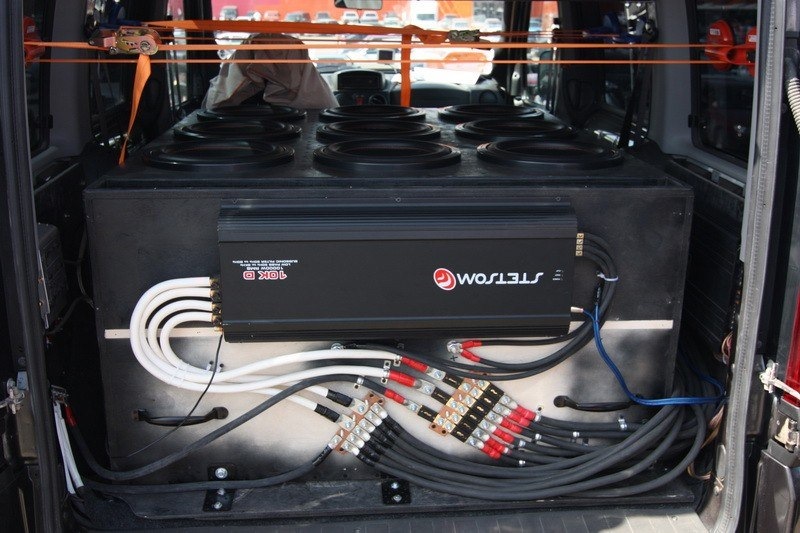 Самодельные автоусилители. Усилитель киловатт. 1500. 4. Dst 900.