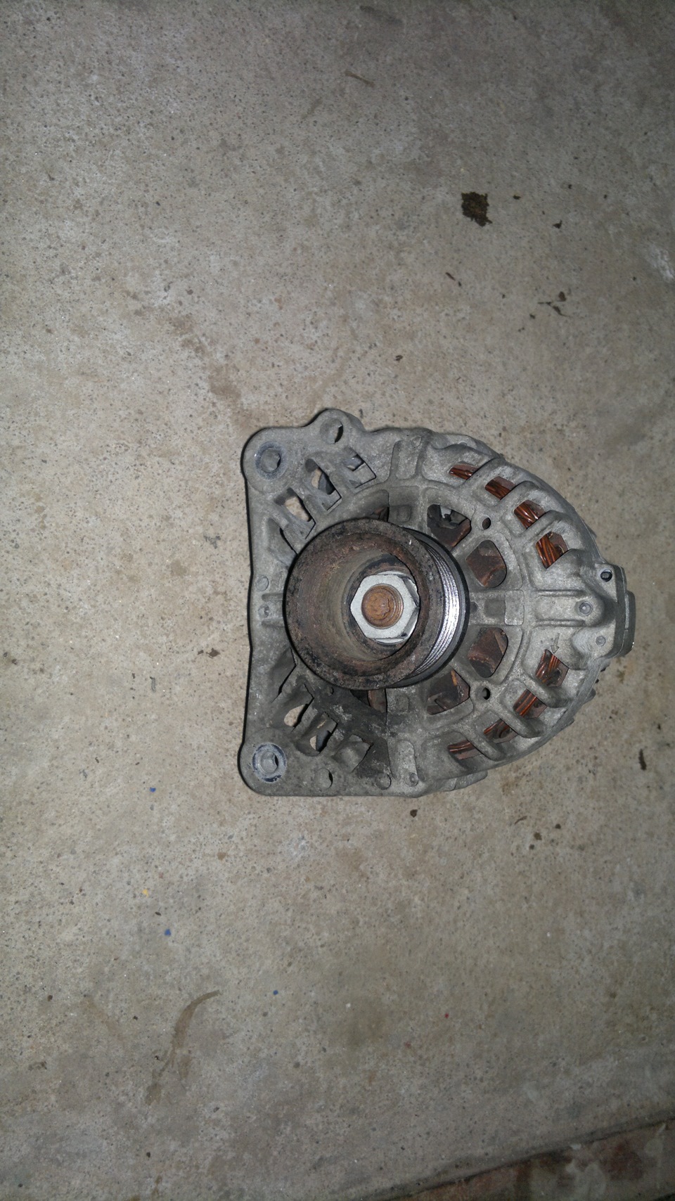 замена вспомогательного ремня и ТО генератора — Volkswagen Golf Mk4, 2 ...