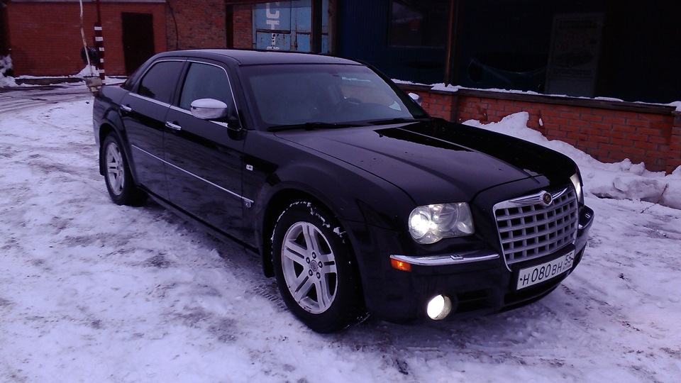 Вот и пошло… — Chrysler 300 (300C) (1G), 3,5 л, 2006 года | просто так ...