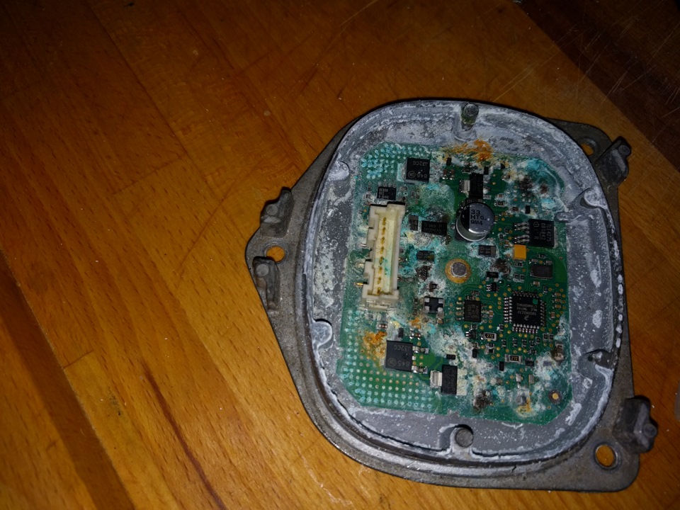 Фото в бортжурнале Audi Q7 (1G)