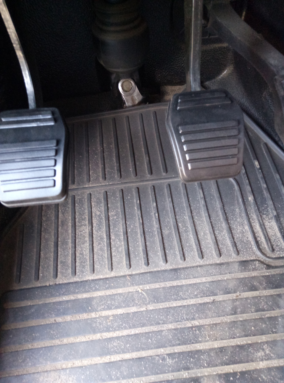 стало так — Ford Transit (7G)