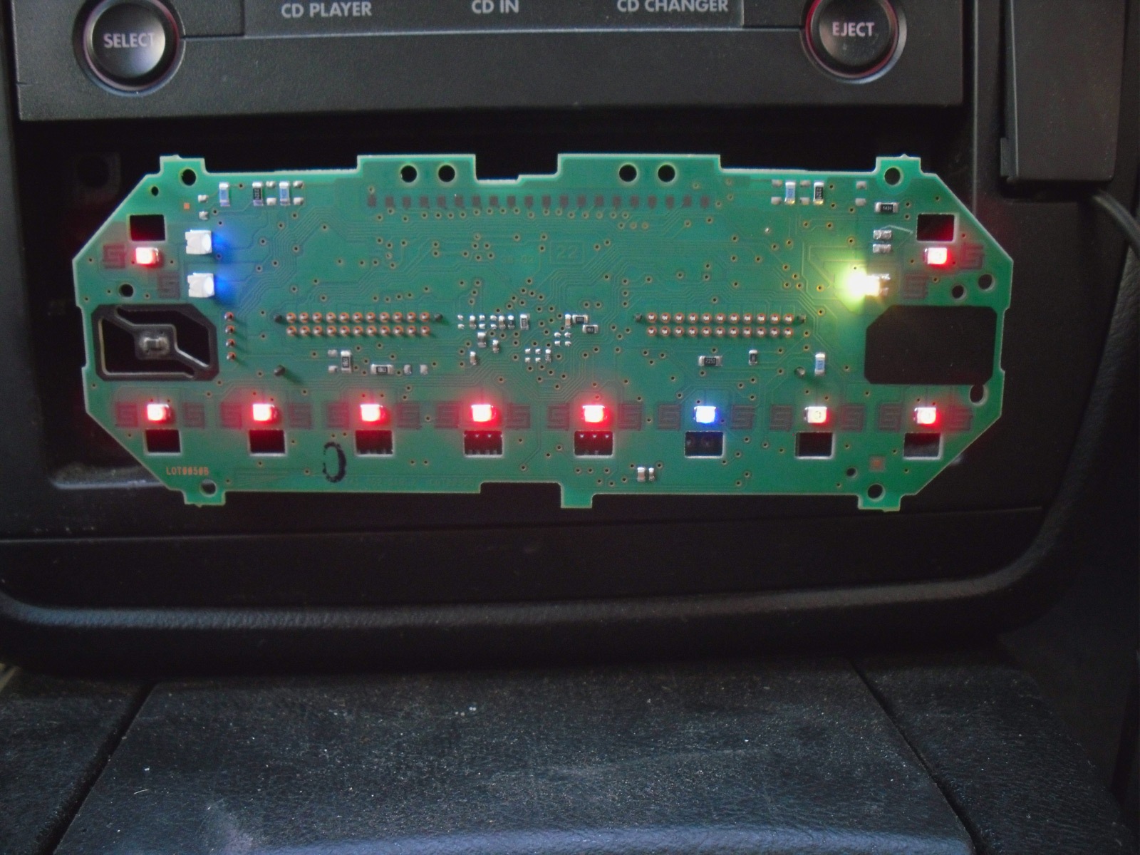 Китайская магнитола подсветка кнопок. Диоды для магнитолы подсветка. Astra j св400 подсветка магнитолы. Изменение подсветки на магнитоле андроид. Изменение подсветки кнопок Stream rn1.