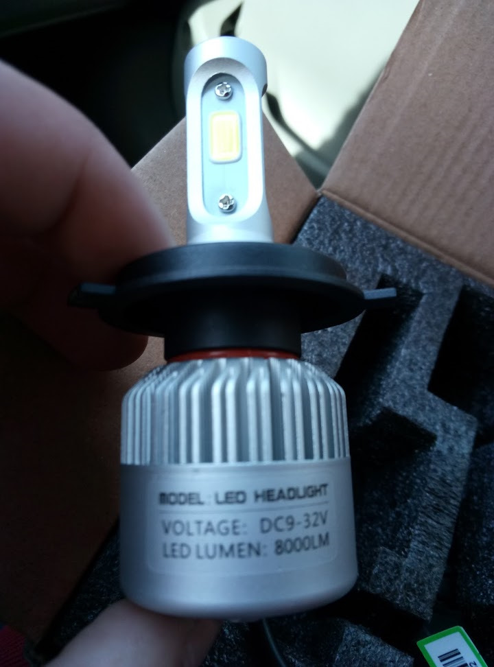 Да будет свет!Установка LED ламп в фары головного света вместо обычных ...