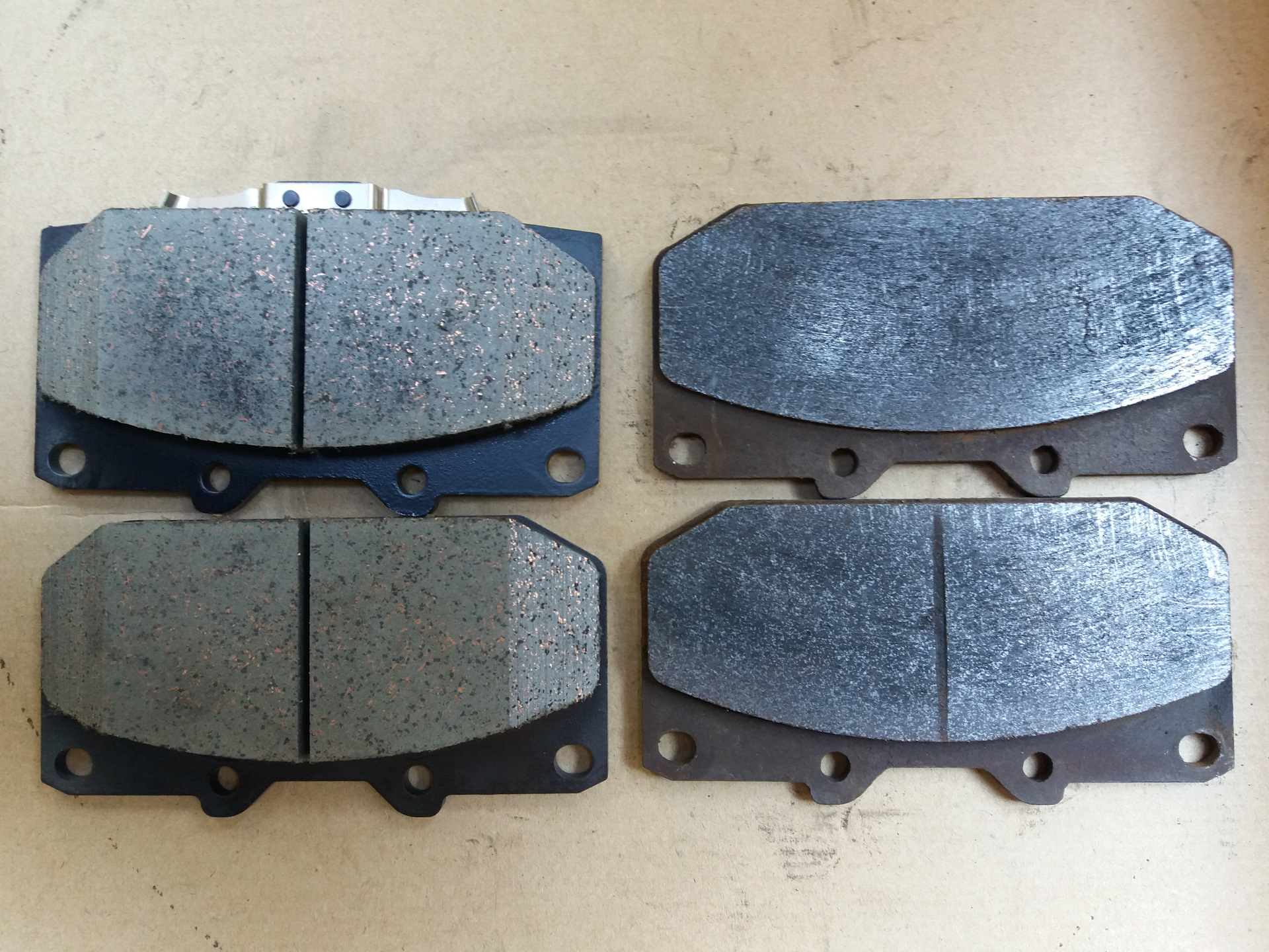 Колодки star mercedes. Колодки от старых медалей. Стар колодки. Колодка тормозная к14м. 19287984 колодки тормозные.