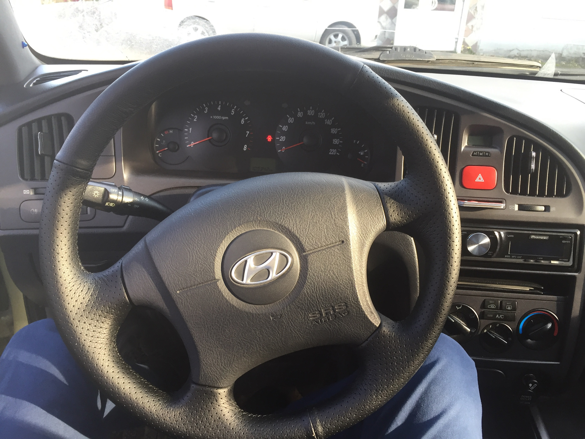 Руль хендай элантра 3. Подогрев руля хендай элантра 3. Руль хендай элантра 3. Руль хендай гетц. Руль элантра 3.