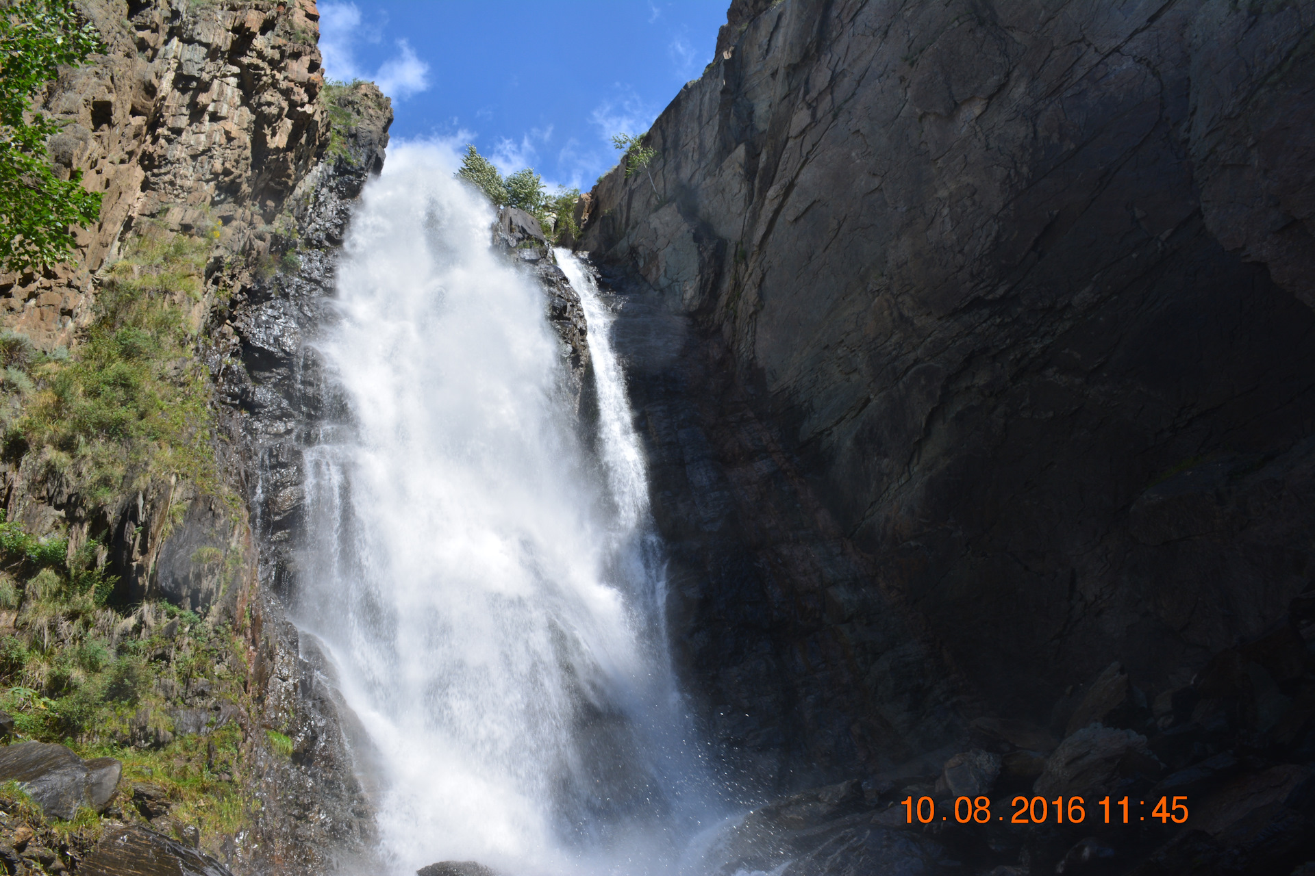 Водопады около Кату Ярык