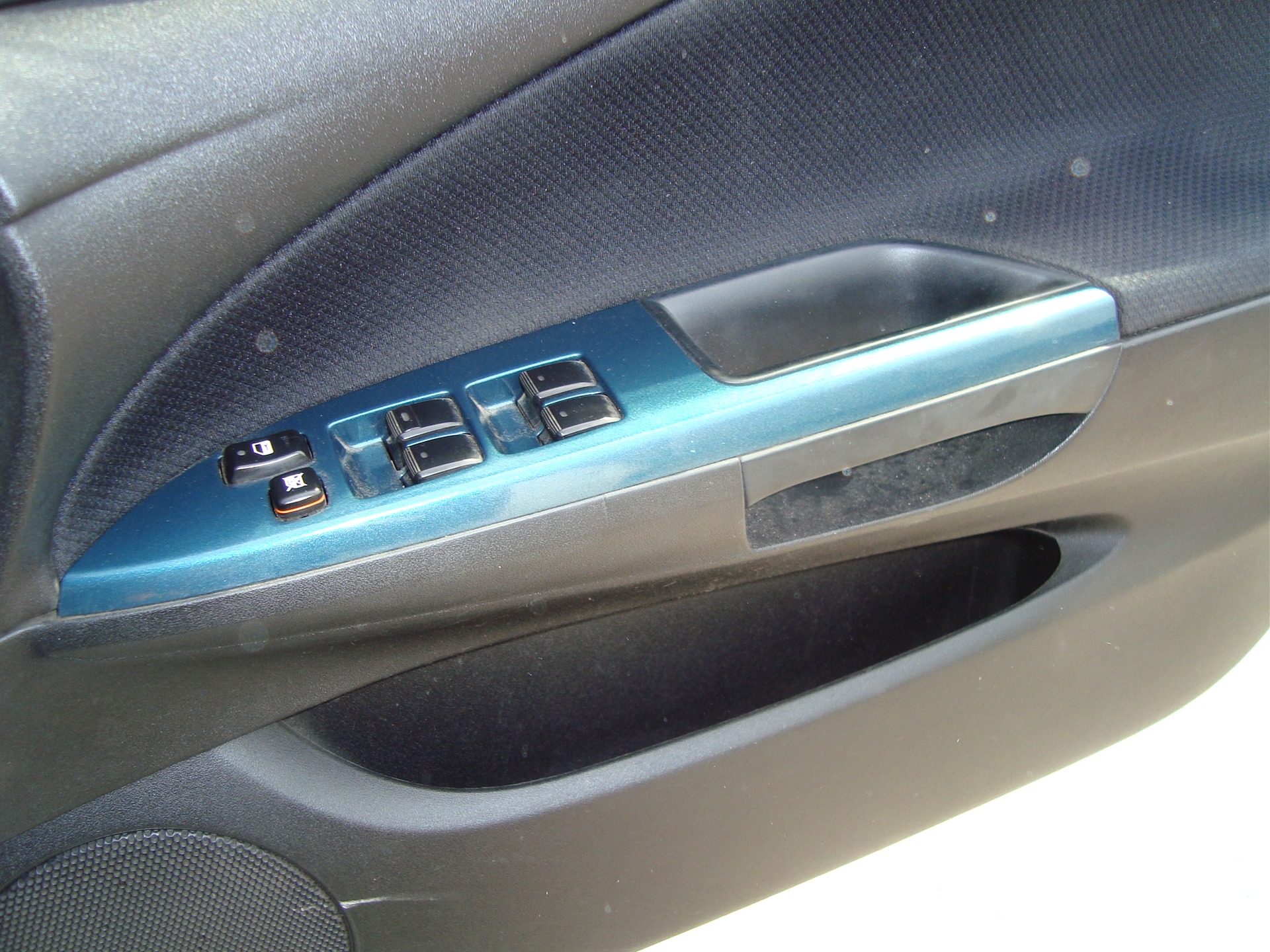  1 Toyota Caldina 18 2003 