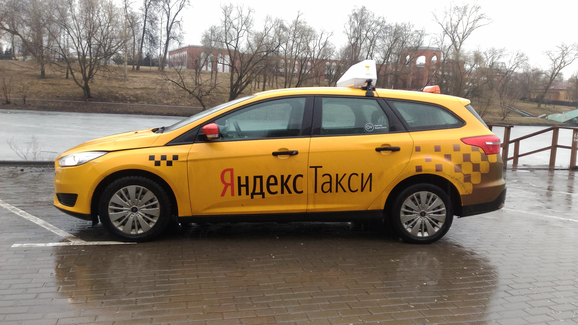 Ford Focus Taxi