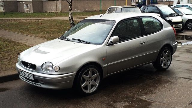 Toyota Corolla (110) 1.6 бензиновый 1999 | G6 на DRIVE2