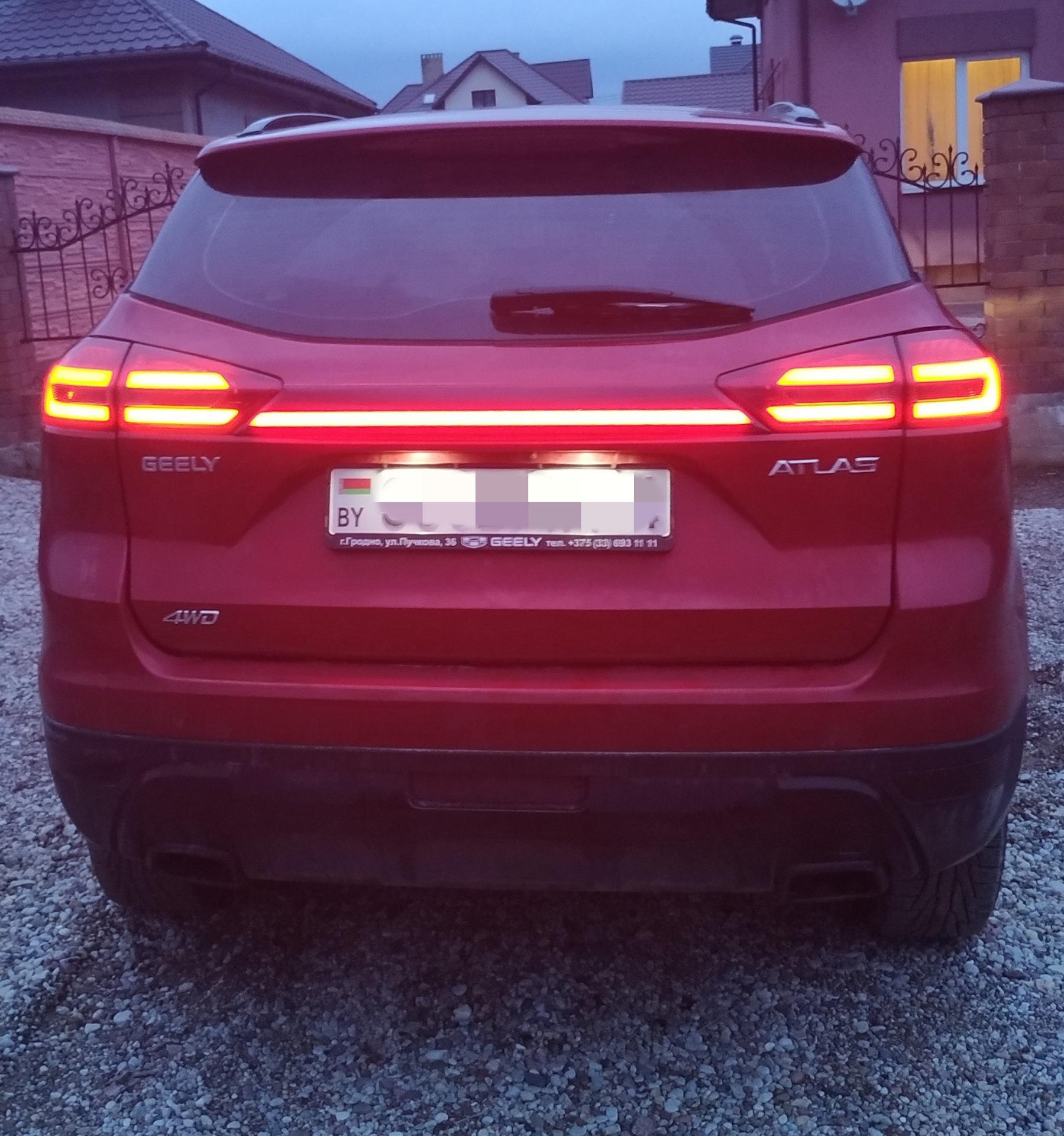 Как снять задний фонарь geely atlas 2 Установка дополнительного фонаря - Geely Atlas (1G), 2,4 л, 2019 года стайлинг D