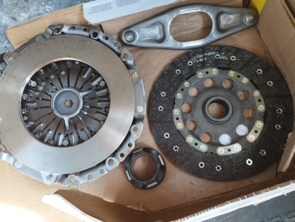 550i clutch kit или сцепление на 240мм — BMW 2 series (F22), 2 л, 2019 ...