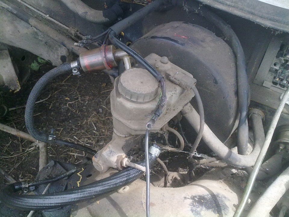 MercedesBenz W123 Oil And Filter Change 300TD 19771985, 46 OFF