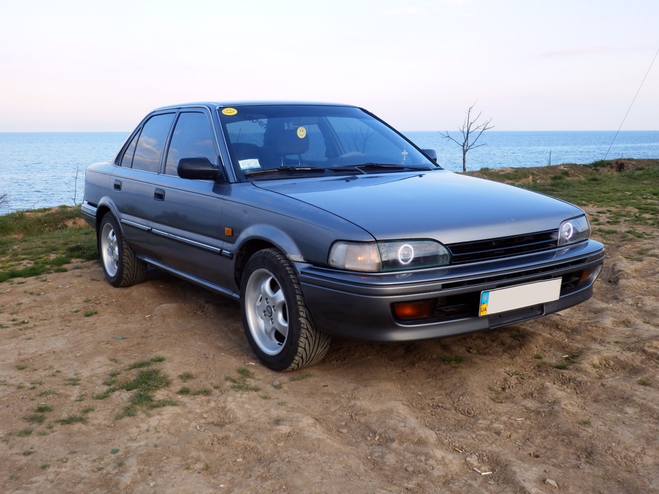 Corolla 90. Toyota Corolla 90. Королла 90 кузов.