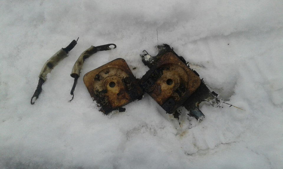 Двигатель схватывает, но не запускается — ИЖ Москвич 412, 1,5 л, 1981 ...