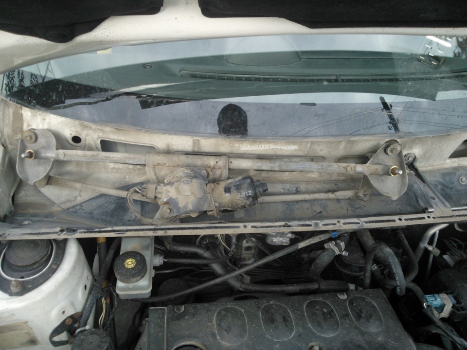 Левая тяга дворника — Toyota bB (NCP30), 1,5 л, 2002 года | своими ...