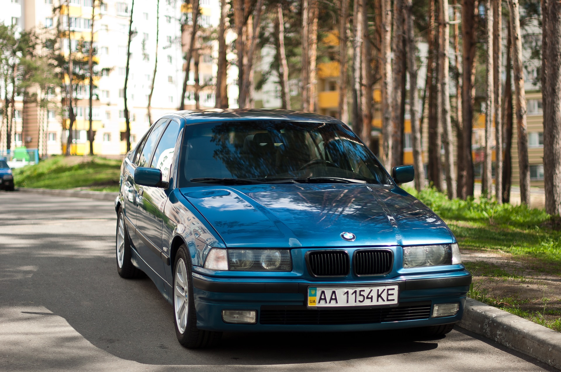 Бмв 98 года. BMW 3 1998. BMW 3 98. БМВ 3 98 года. BMW 3 1998 года.