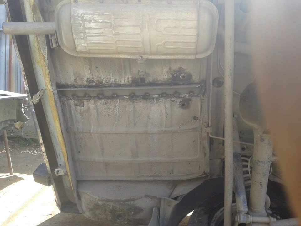 Варим лонжерон — Lada 21063, 1,3 л, 1989 года | кузовной ремонт | DRIVE2