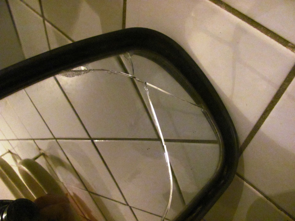 eacb254s 960 Как отремонтировать зеркало на ниве