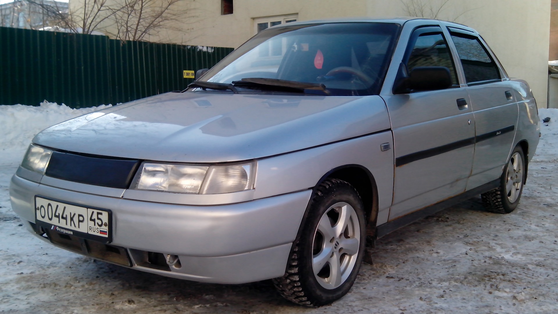 Ваз 21102. Lada (ВАЗ)/21102. Лада 21102. ВАЗ модель 21102.