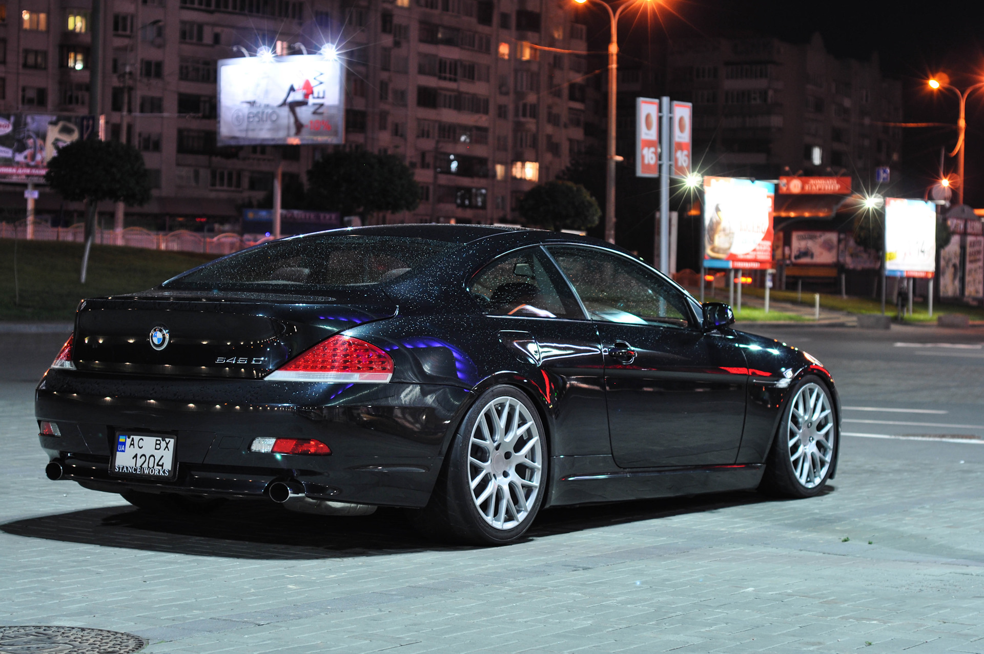 Бмв е63. BMW 645 е63. BMW e63. BMW 6 e63 stance. BMW e63 черная.