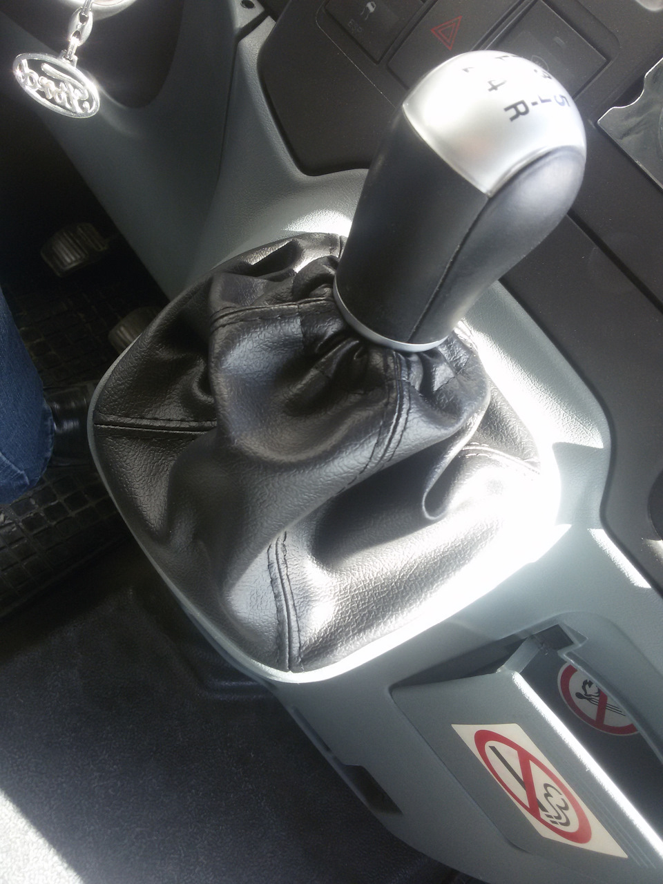 6 — Ford Transit (7G)