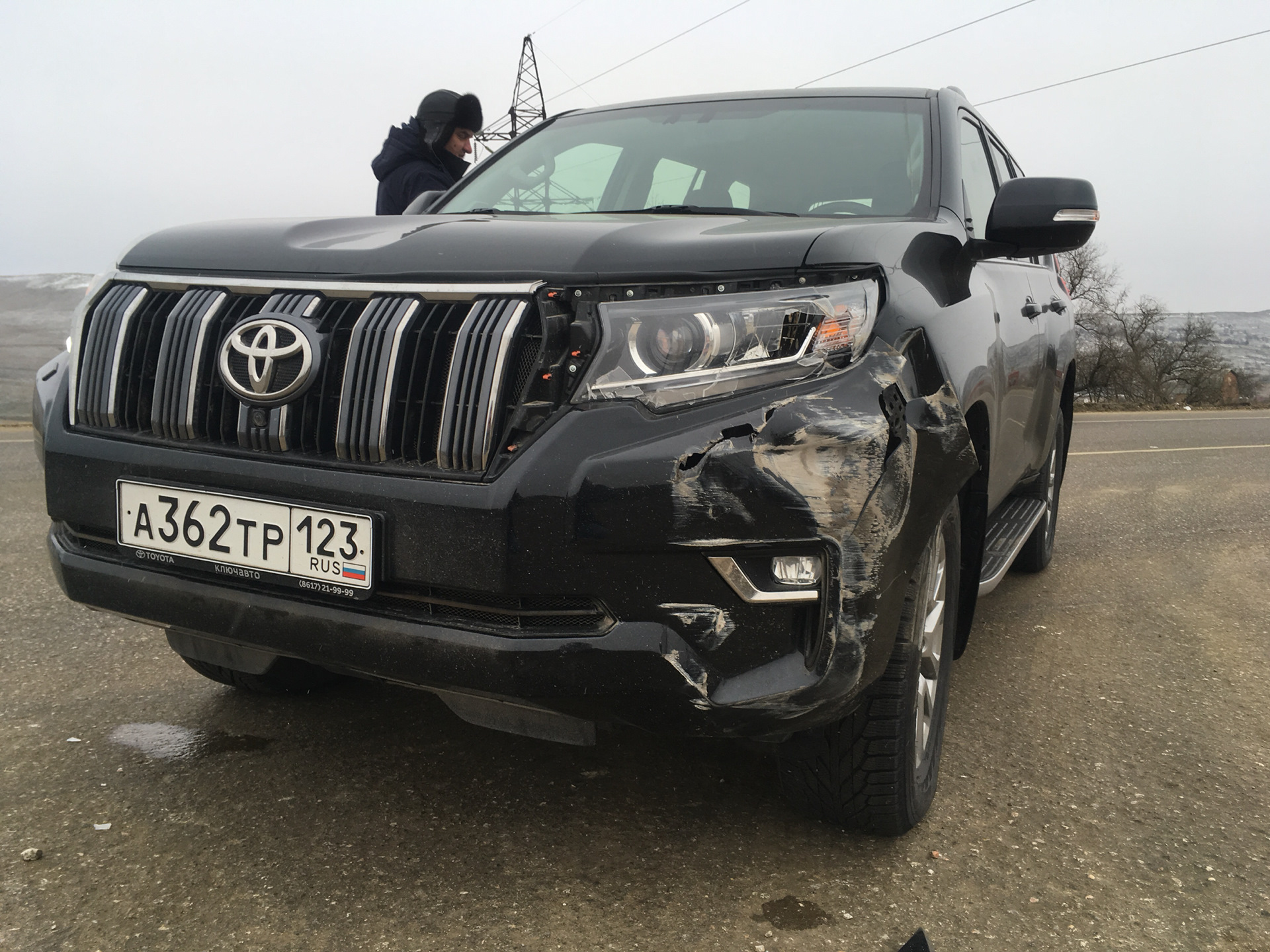 Небольшая неприятность на 10 тысячах — Toyota Land Cruiser Prado  150-series, 2,8 л, 2017 года | ДТП | DRIVE2