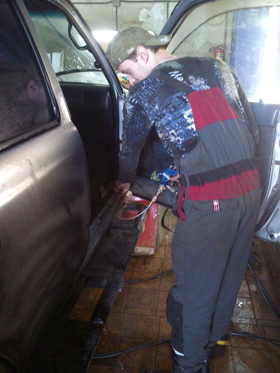 Мойка рамы, днища — антикор Раст Стоп ч 2) — Toyota 4Runner II, 3 л ...