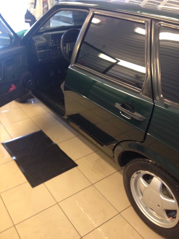 Полировка кузова Полимерной пастой Auto Magic Seat-It 70 — Lada 21093i ...