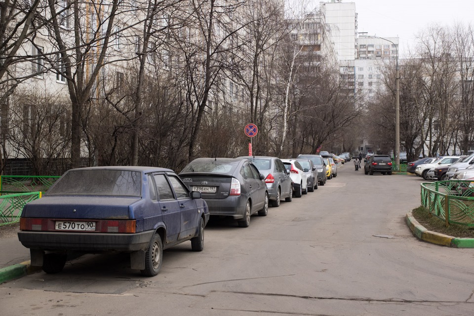 Почему москвич такой дорогой