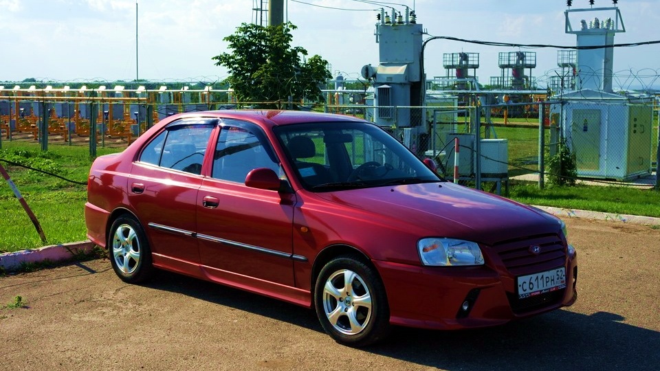 Hyundai accent drive2