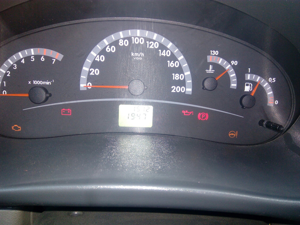 Индикаторы давления масла и АБС — Lada Калина седан, 1,6 л, 2007 года ...