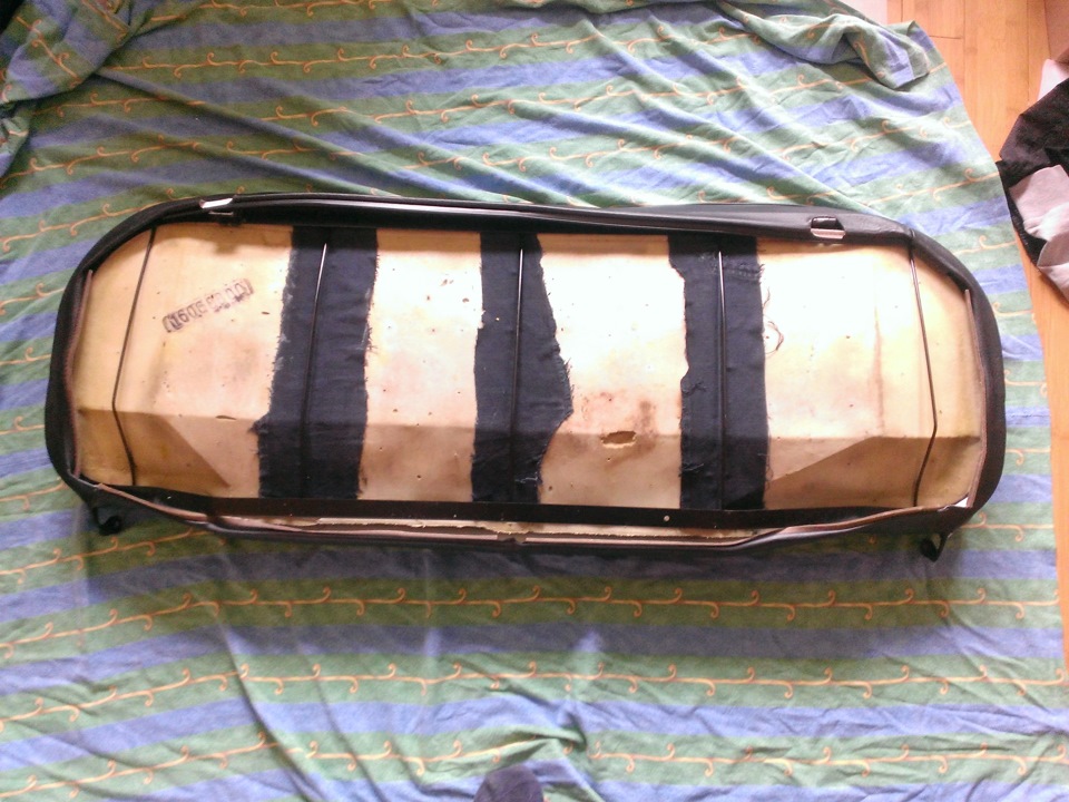 отгибаем конец обшивки по кругу — Volkswagen Golf GTI Mk2