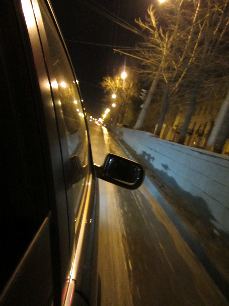 Фото из машины ночью с заднего сиденья