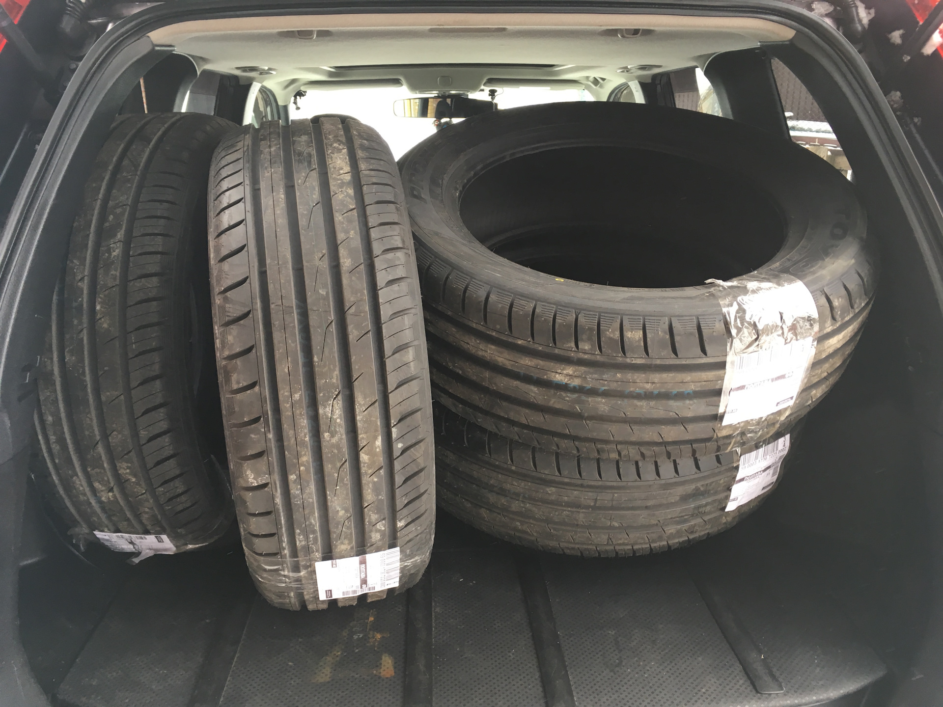 Резина toyo proxes cf2. Шины Toyo PROXES cf2 SUV. Toyo cf2 SUV 235/55. Toyo PROXES cf2 SUV 235/55 r18. Toyo PROXES cf2 235/65 r18.