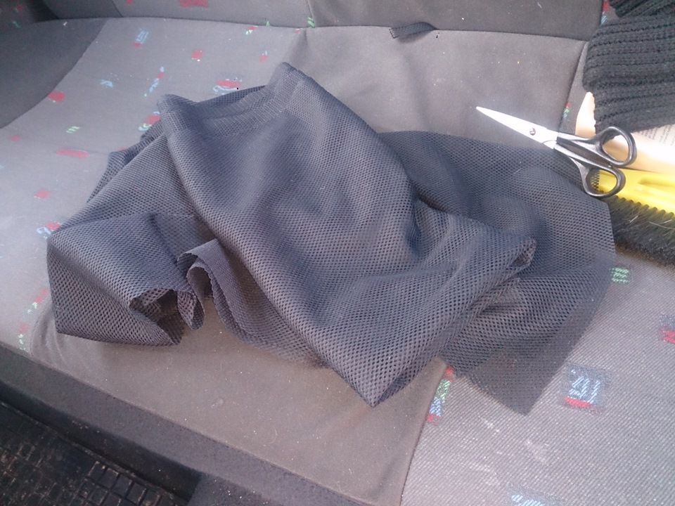 установка шторок на задние окна! — Opel Corsa B, 1 л, 1997 года ...