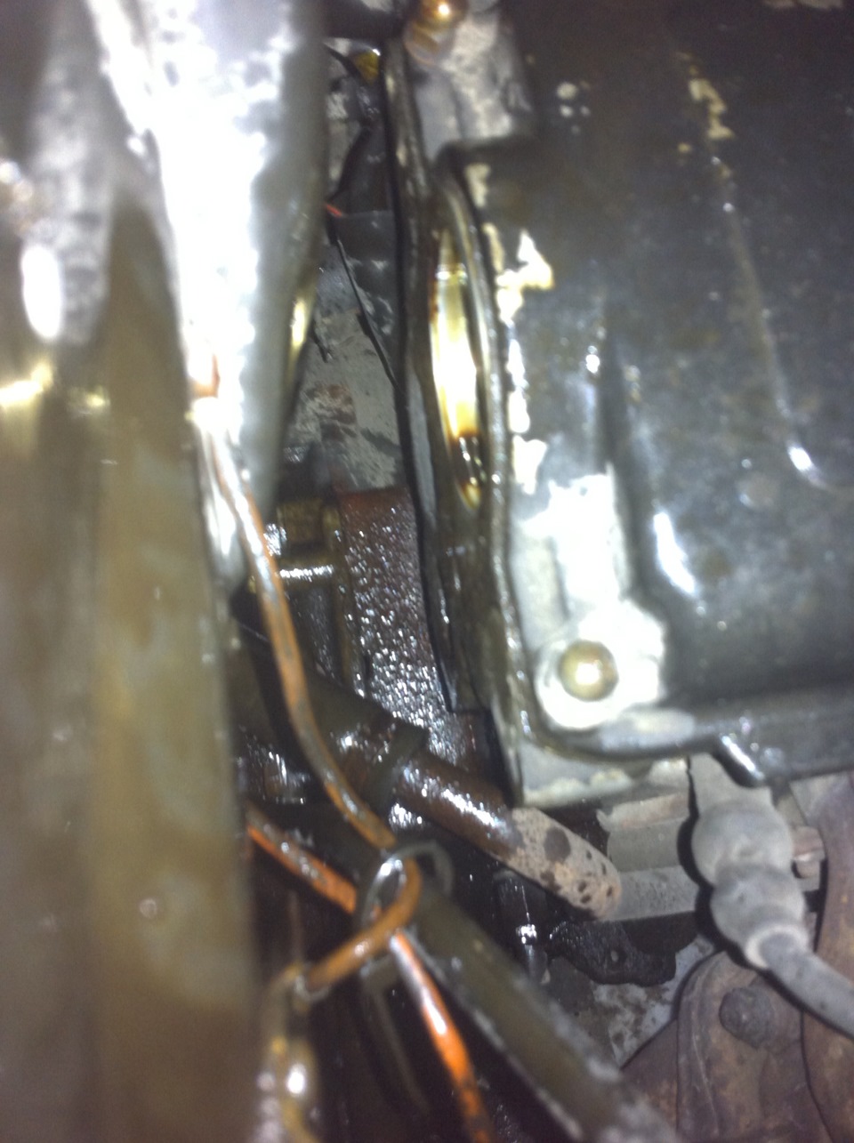 Выдавило заглушку в гбц — Volvo 360, 2 л, 1986 года | поломка | DRIVE2