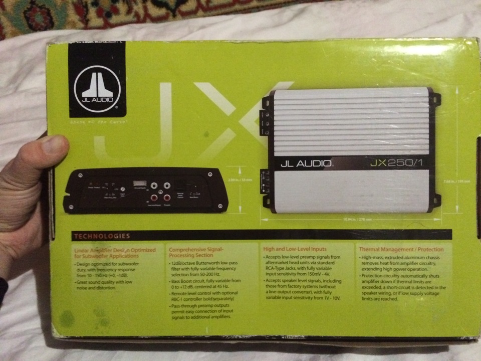 приехал моноблок JL audio JX 250/1 — Volvo 480, 2 л, 1988 года