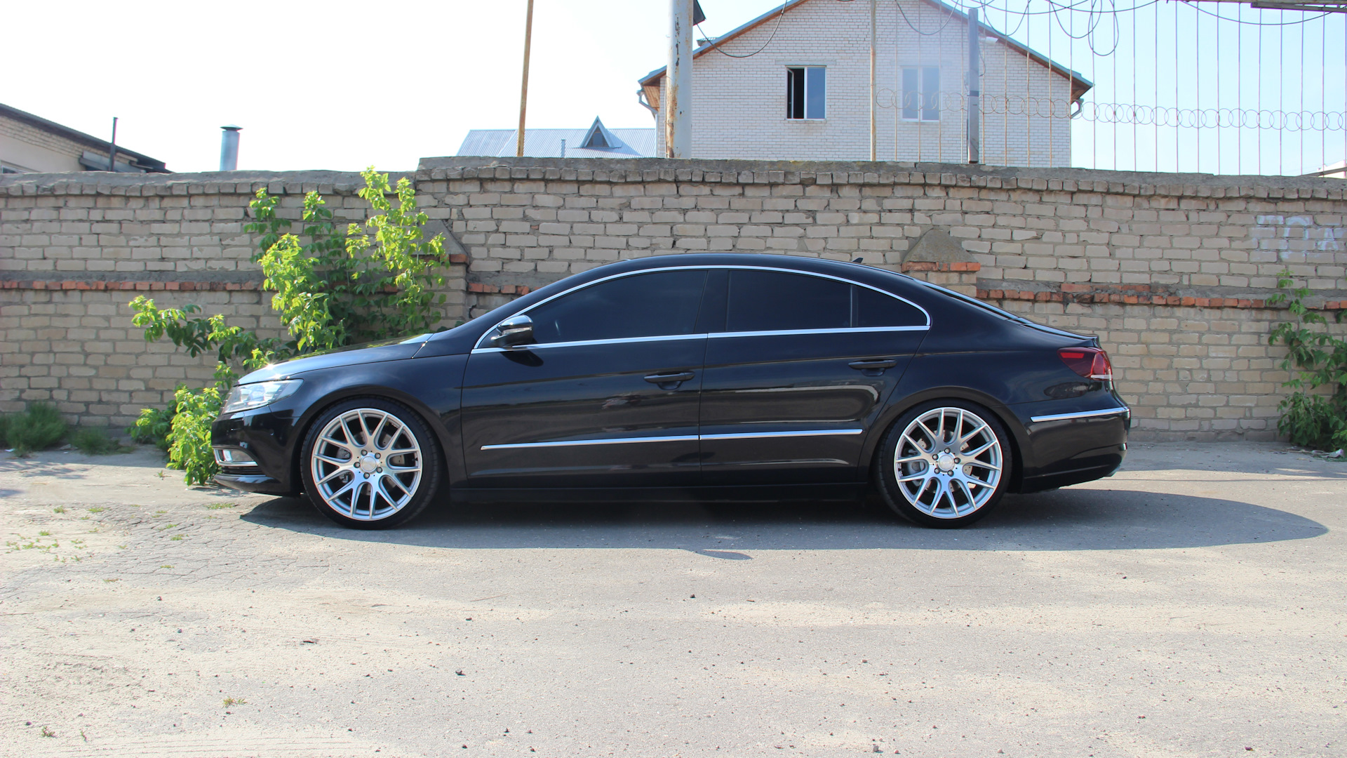 Диски Volkswagen Passat cc r18