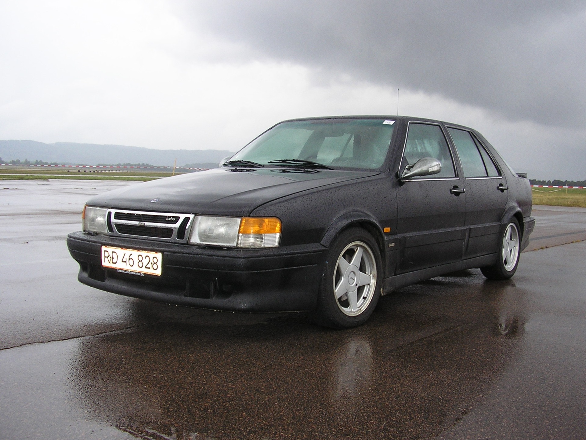 Saab scania 9000