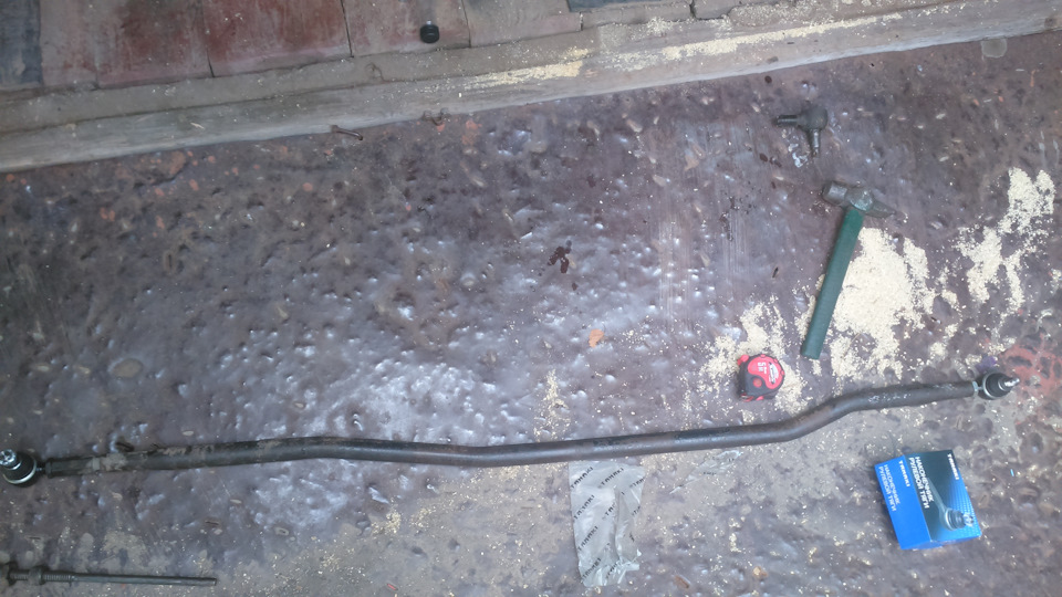 Замена рулевых наконечников — УАЗ Patriot, 2,7 л, 2007 года | своими ...