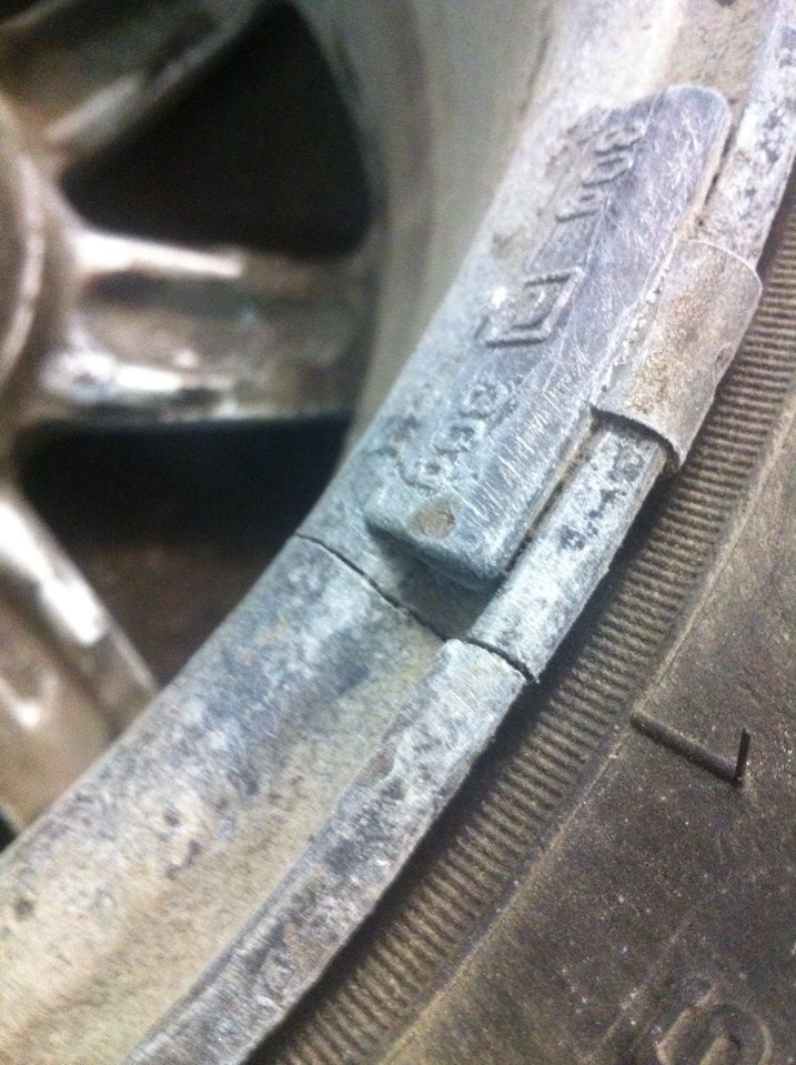 Как и чем залепить, чтобы не пропускал? — BMW 3 series (E36), 1,6 л ...