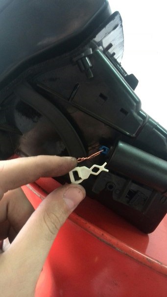 eb2a2e6s 960 Как открыть полностью бардачок w220