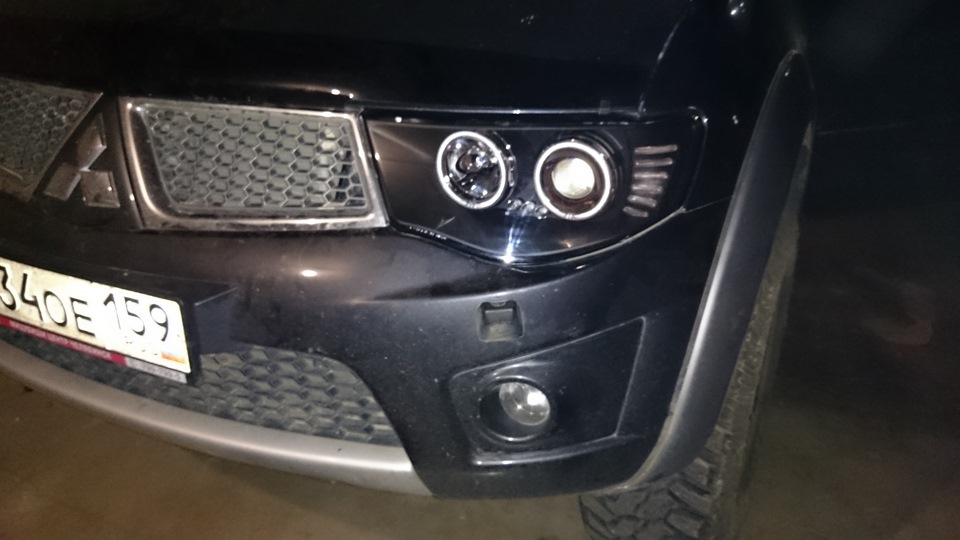 Новые фары. — Mitsubishi L200 (4G), 2,5 л, 2013 года | тюнинг | DRIVE2