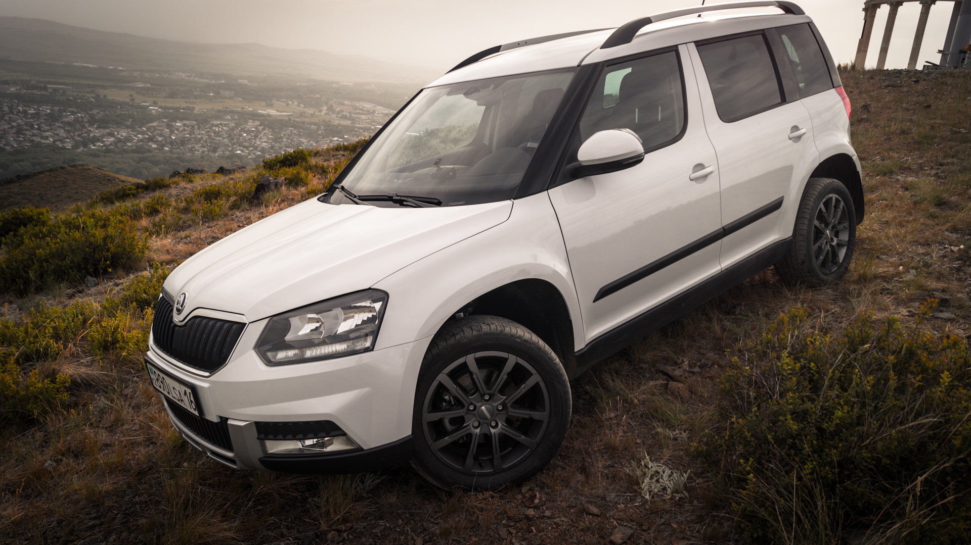 Skoda Yeti White